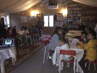 Explicarea Sfintei și Dumnezeieștii Liturghii și prânz de caritate la parohia Pescara