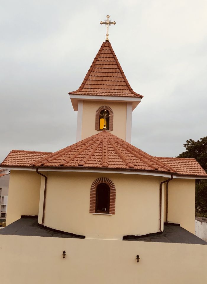 Invito alla messa di benedizione per la costruzione della prima chiesa ortodossa romena edificata in Abruzzo