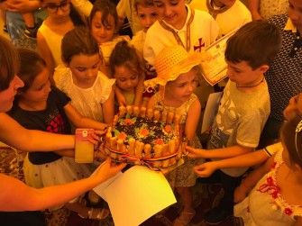 Încheierea cursurilor de la școala românească a parohiei Pescara