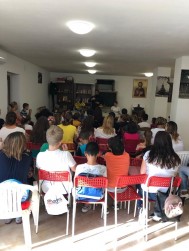 Începerea cursurile de la școala românească din localitatea Pescara