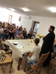 Începerea cursurile de la școala românească din localitatea Pescara