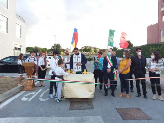 Inaugurarea  unei străzi ce poartă numele unei localități din România